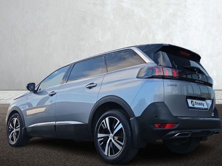 2024 Peugeot 5008 - thumbnail 17