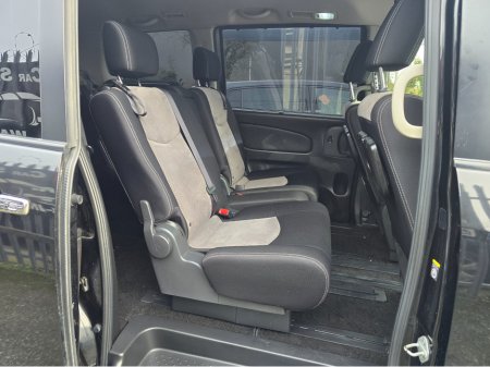 2014 Nissan Serena DAA-HC26 HYBRID 5DR AUTO €10,950 thumbnail