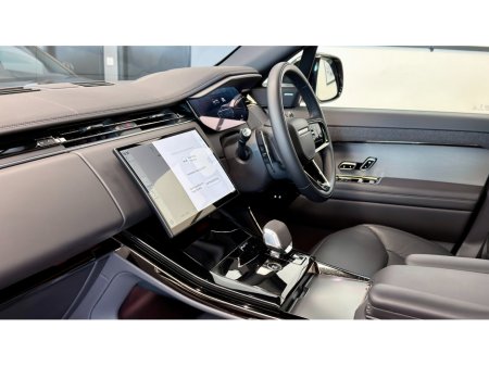 2025 Land Rover Range Rover Sport - thumbnail 15