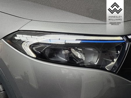2024 Mercedes-Benz EQA - thumbnail 4