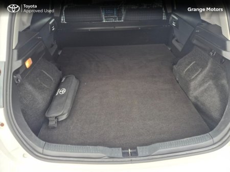 2018 Toyota Auris Van - thumbnail 6