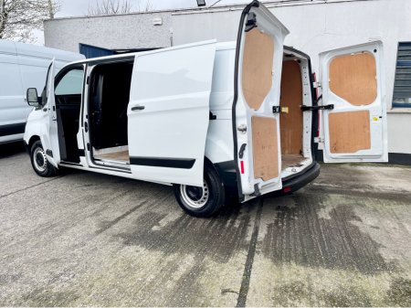 2023 Ford Transit Custom - thumbnail 27