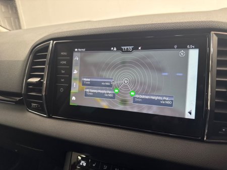 2024 Skoda Karoq 2.0TDI STYLE DSG *FULL LEATHER* €80 PER WEEK ON PCP €39,995 thumbnail