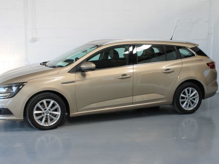 2017 Renault Megane IV ST Sport Tourer Dynamique 5 €12,999