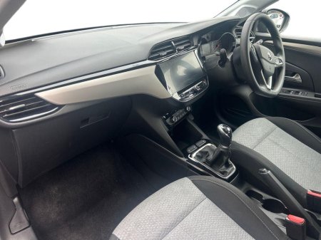 2025 Opel Corsa - thumbnail 4