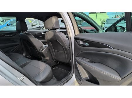 2021 Opel Insignia - thumbnail 11