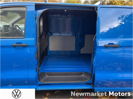 2026 Volkswagen Transporter - thumbnail 23