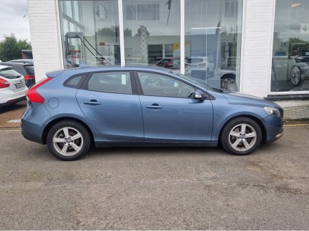 2013 Volvo V40 40 SERIES 1.6 D2 ES NAV 115HP 5DR €5,990