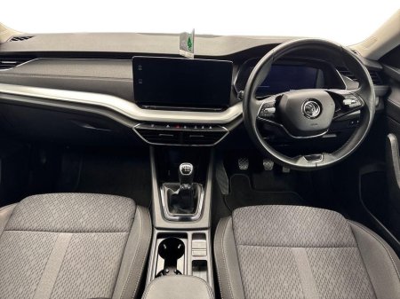 2023 Skoda Octavia - thumbnail 8