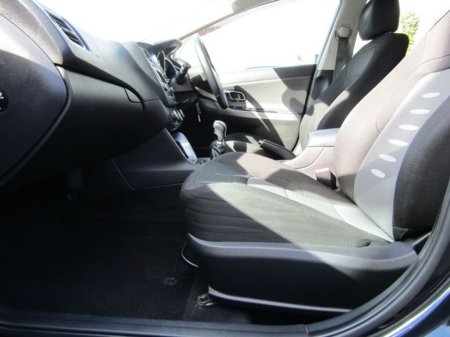 2013 Kia Ceed - thumbnail 20