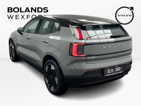 2026 Volvo EX30 - thumbnail 4