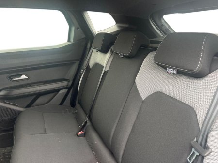 2026 Dacia Duster Journey HEV 155 E06X €35,740 thumbnail