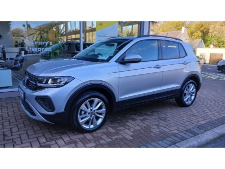 2025 Volkswagen T-Cross EDITION 75,1.0 TSI M5F 95HP, Reflex Silver. €28,750