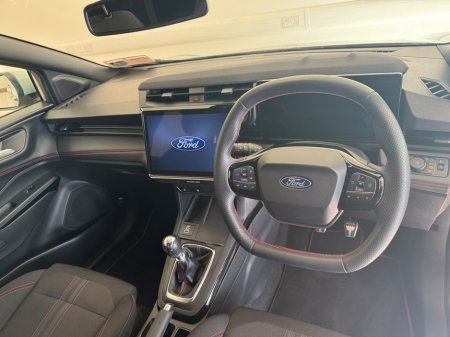 2024 Ford Puma 1.0L EcoBoost Hybrid 125PS ST-Line €25,950 thumbnail