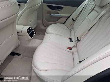 2024 Mercedes-Benz E Class E220d Exclusive Plus *Panoramic Sunroof* €69,950 thumbnail