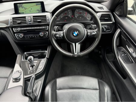 2015 BMW M4 - thumbnail 26