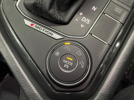 2020 Volkswagen Tiguan 2.0 TDI 150HP Highline DSG €29,495 thumbnail