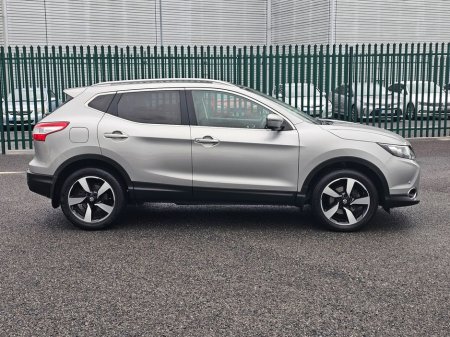 2017 Nissan Qashqai - thumbnail 5