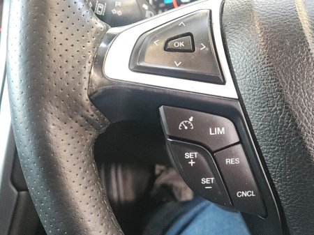 2017 Ford Mondeo - thumbnail 8