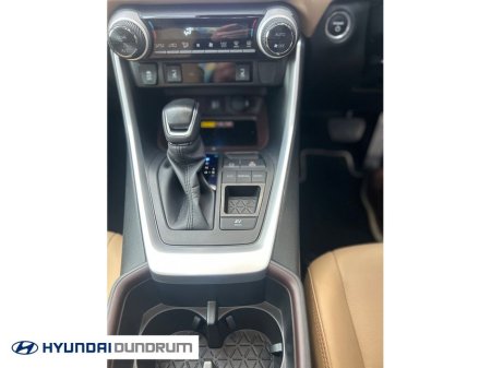 2024 Toyota Rav4 - thumbnail 16