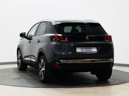 2023 Peugeot 3008 - thumbnail 5