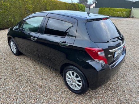 2016 Toyota Vitz NSP130 161 D 71172 €8,950 thumbnail