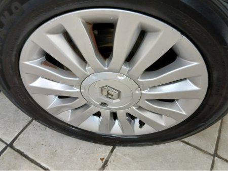 2012 Renault Clio - thumbnail 8