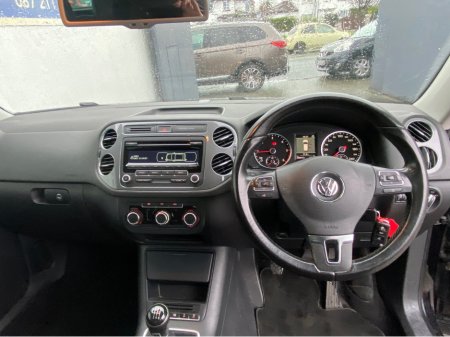 2014 Volkswagen Tiguan 2.0 TDI SPORT  MANUAL 6SPEED FWD 110HP 5DR FULL HISTORY T/BELT  DONE €7,945 thumbnail