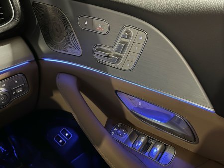 2026 Mercedes-Benz GLE Class 400e Sport Edition 4Matic - 21 Inch Alloys - Side Steps - Reversing Camera - Ambient Lighting - Sat Nav - Climate Control - Electric Heated Memory Seats - Keyless Start - Apple CarPlay/Android Auto €116,320 thumbnail