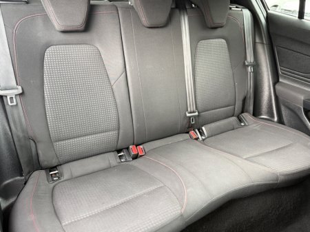 2021 Ford Focus - thumbnail 21