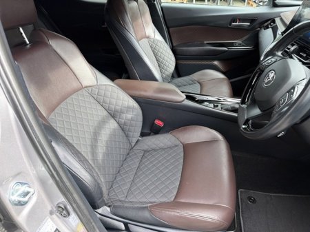 2018 Toyota C-HR - thumbnail 13