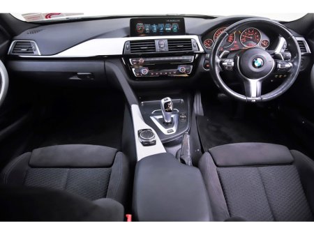 2017 BMW 3 Series - thumbnail 13