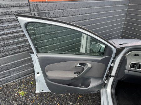 2012 Volkswagen Polo 1.2 TSI AUTO €7,995 thumbnail