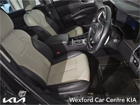 2023 Kia Sorento - thumbnail 2