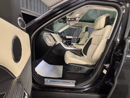 2020 Land Rover Range Rover Sport 2.0 PHEV HSE €41,950 thumbnail