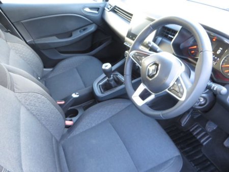 2022 Renault Clio Dynamique Edition TCE 90 €14,950 thumbnail