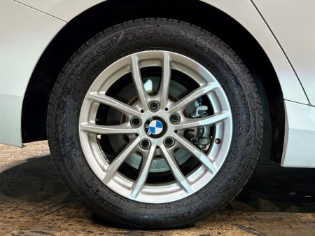 2019 BMW 1 Series - thumbnail 11