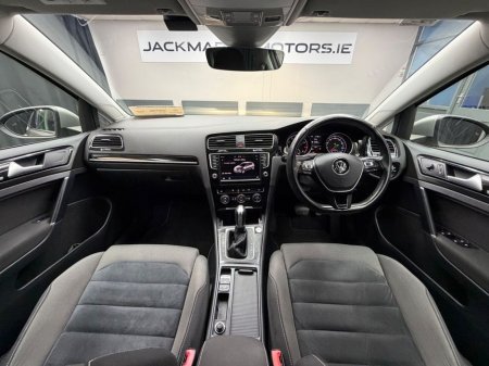 2017 Volkswagen Golf - thumbnail 28