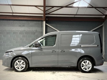 2023 Volkswagen Caddy Cargo ED TDI 122HP *AUTOMATIC* // LOW MILEAGE ONLY 27000KM // SAME DAY FINANCE // MOONSTONE GREY €23,950 thumbnail