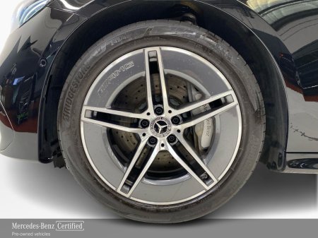 2025 Mercedes-Benz E Class - thumbnail 5