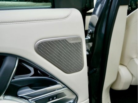 2025 Land Rover Range Rover - thumbnail 33