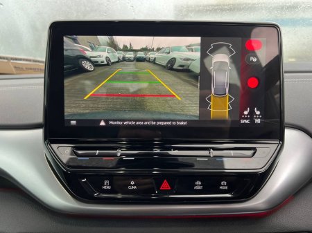 2023 Volkswagen ID.4 PURE LIFE 52KWH // HEATED SEATS // APPLE CARPLAY/ANDROID AUTO // DIGITAL CLUSTER €22,900 thumbnail