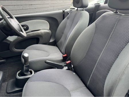 2006 Nissan Micra - thumbnail 23