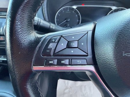 2021 Nissan Juke - thumbnail 24