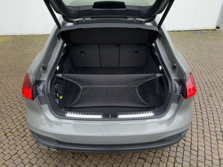 2025 Audi A5 40 TDI 204HP SE S-T €51,888 thumbnail