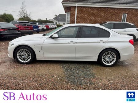 2017 BMW 3 Series - thumbnail 6