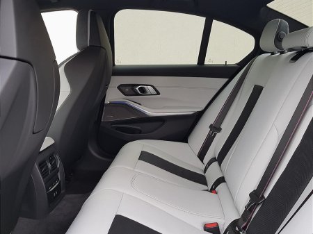 2022 BMW M3 Competition €84,995 thumbnail