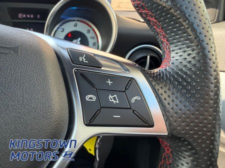 2015 Mercedes-Benz SLK Class - thumbnail 8