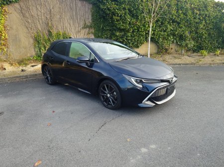 2020 Toyota Corolla - thumbnail 1