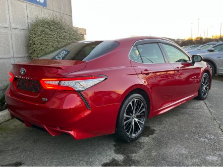 2019 Toyota Camry WS AUTOMATIC HYBRID 2.5 PETROL //HIGH SPEC//FULL LEATHER HEATED SEATS//HEAD UP DISPLAY//KEYLESS ENTRY// €26,950 thumbnail